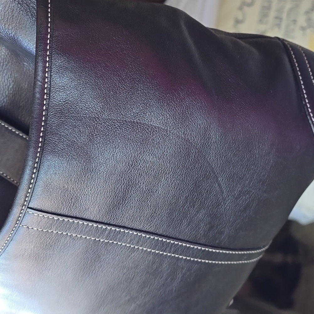 Coach Black Leather Shoulder Bag with Silver Buckle - Picture 6 of 16
